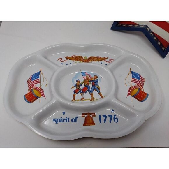 Lot of 3 Patriotic Serving Trays USA America Red White and Blue Bicentennial 4th - Picture 4 of 7